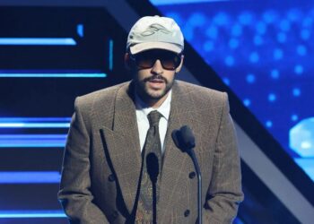 Latin Billboard 2025: Bad Bunny domina la noche con 11 galardones