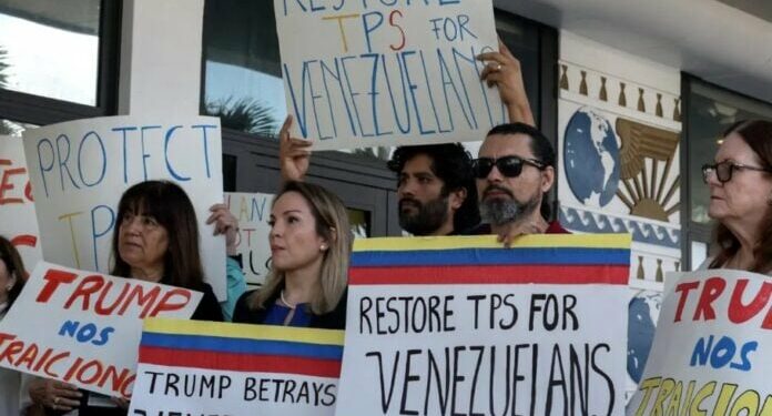 Exiliados venezolanos piden a Trump un aplazamiento de las deportaciones