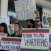 Exiliados venezolanos piden a Trump un aplazamiento de las deportaciones