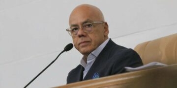 Gobierno de Maduro afirma tener «Listo» un decreto de Conmoción Exterior