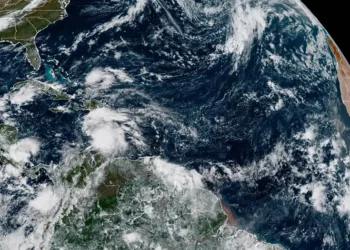 Haití y Jamaica en Alerta por tormenta tropical Melissa
