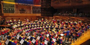 Sinfónica Simón Bolívar y Franz Schubert Filharmonia unen 200 músicos para Mahler